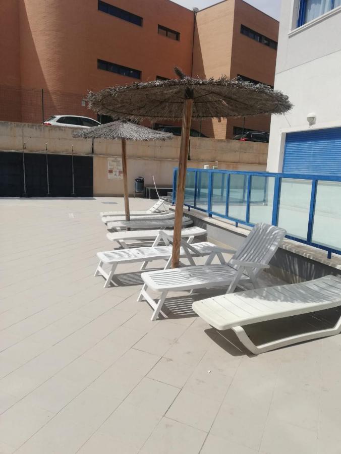 Apartamento Confortable En La Bahia De Alicante Kültér fotó
